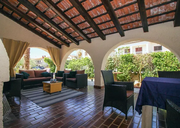 Nyaraló Casa Parenzana In - Haus Fuer 7-9 Personen Poreč