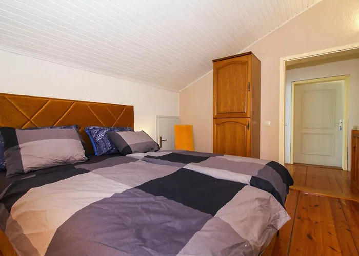 Nyaraló Casa Parenzana In - Haus Fuer 7-9 Personen