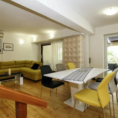 Σπίτι διακοπών Casa Parenzana In - Haus Fuer 7-9 Personen