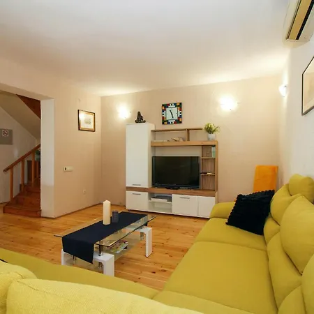 Nyaraló Casa Parenzana In - Haus Fuer 7-9 Personen Poreč