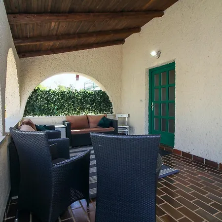 Casa Parenzana In - Haus Fuer 7-9 Personen * Πόρετς